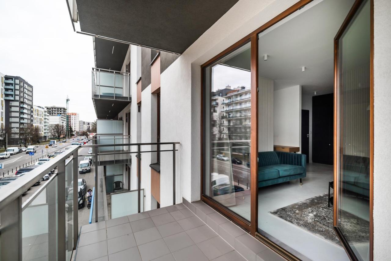 Wola Artistic Designer Apartment Варшава Экстерьер фото